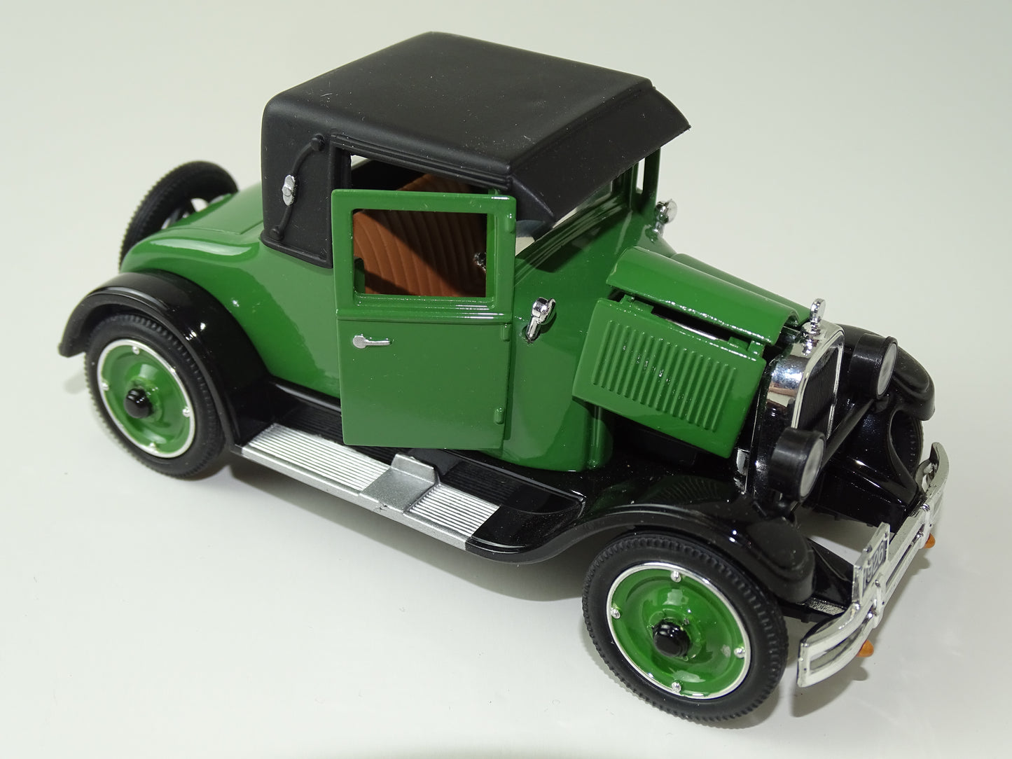 1926 Chevrolet Superior V2 Passenger Coupe