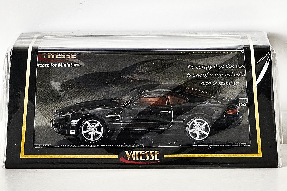 Aston Martin DB7GT Black