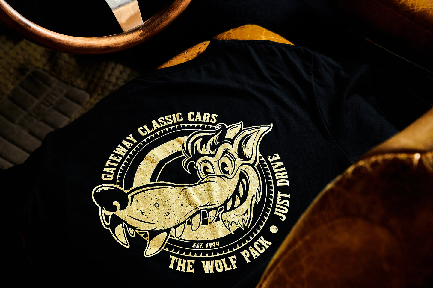 Gateway Classic Cars Wolf Pack Black & Gold Color T-Shirt Size M-XXXL