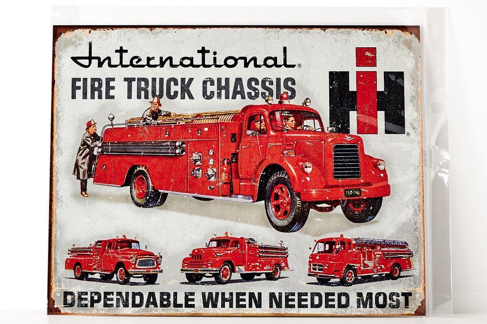 International Fire Truck Chassis – Gateway Classic Collectibles
